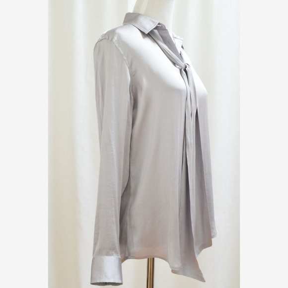 Banana Republic Women's Size XS Petite Gray Satin Blouse Top Shirt - Picture 2 of 5